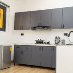 The Milon Apartment - Full Kitchenette